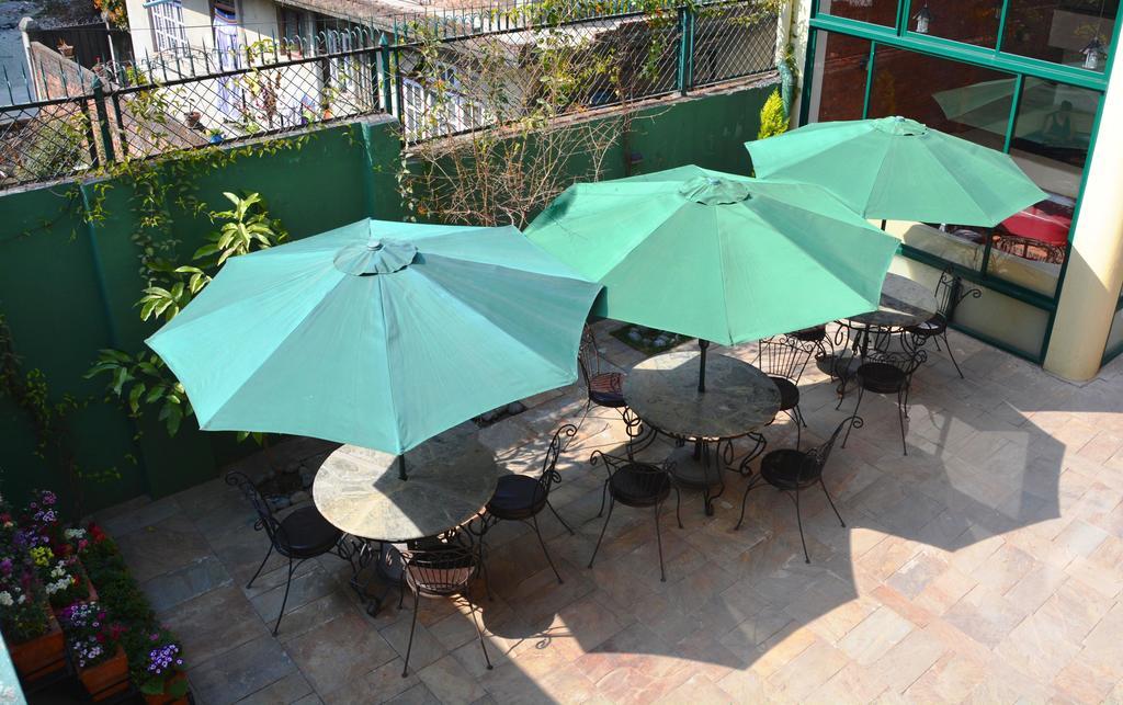 Dondrub Guest House Катманду Екстер'єр фото