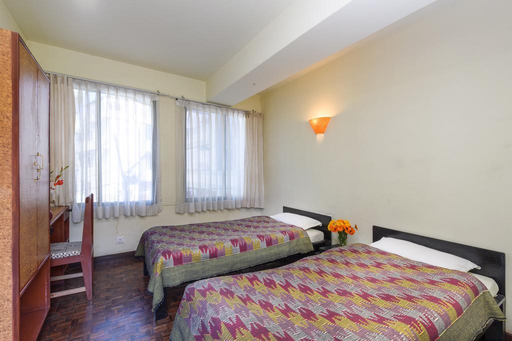 Dondrub Guest House Катманду Екстер'єр фото
